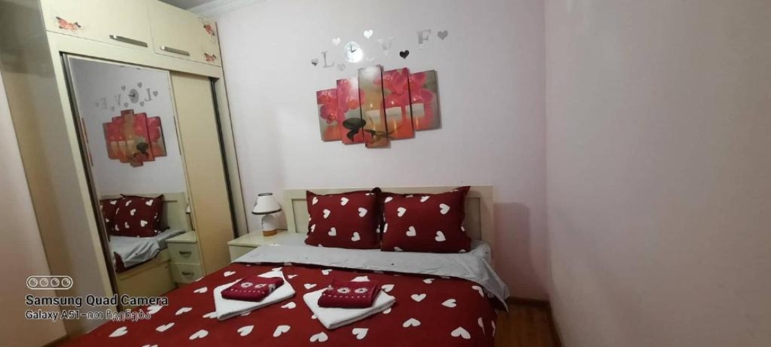 2 Bedrooms Cottage