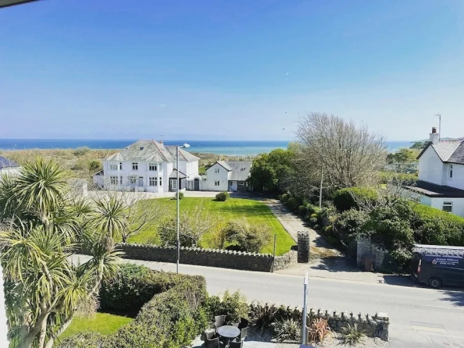 Standard Quadruple room with sea view