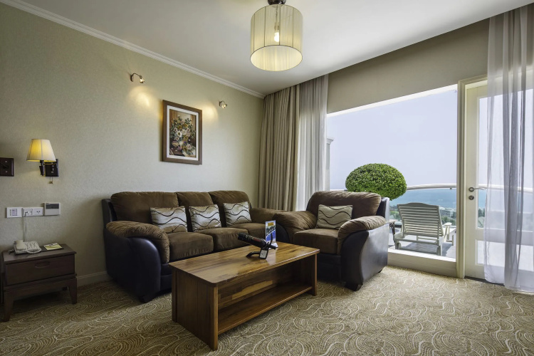 Sea Links Beach Hotel