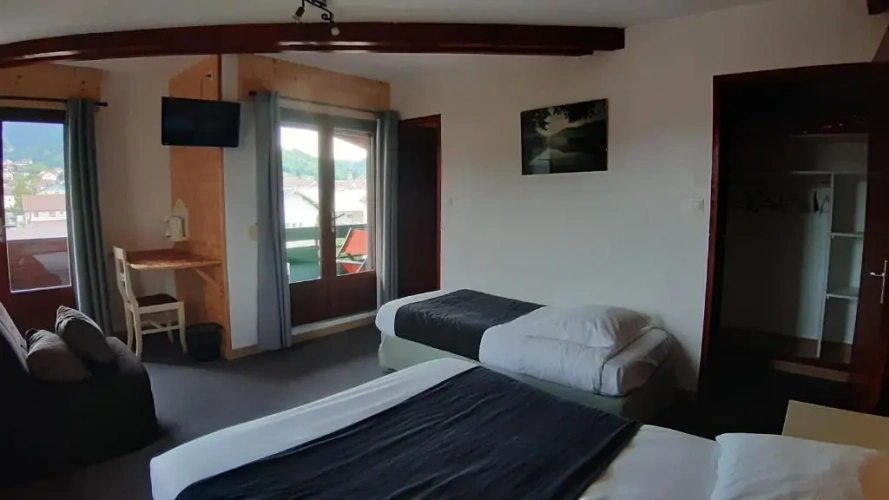Standard Family room