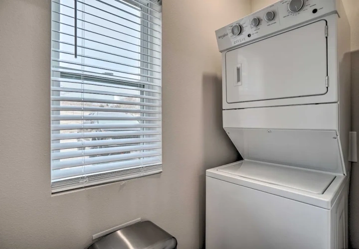 3 Bedrooms Apartment with balcony