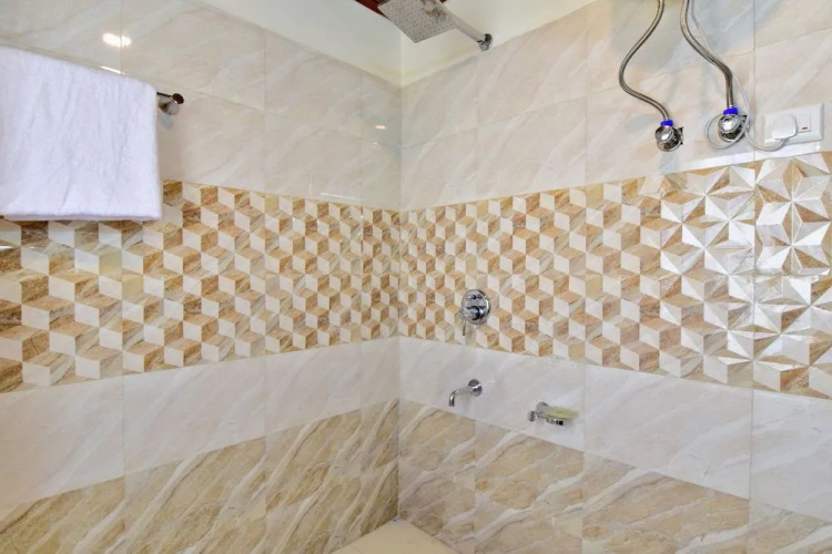 OYO 38661 Hotel Apna Ghar