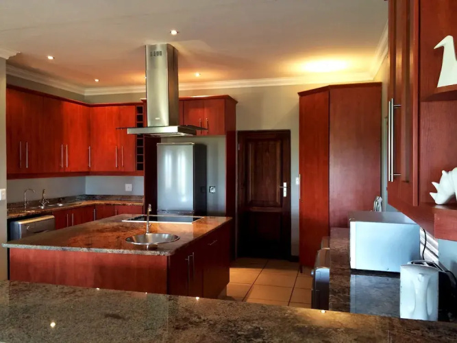466 Vaal de Grace