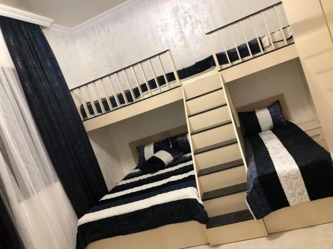 Deluxe Family Suite
