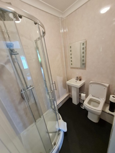 Standard Sextuple room