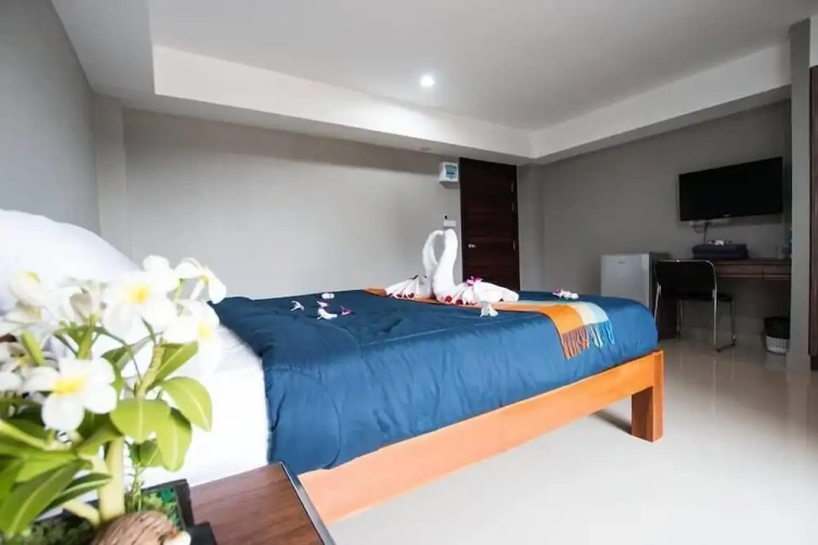 Standard Twin room with balcony