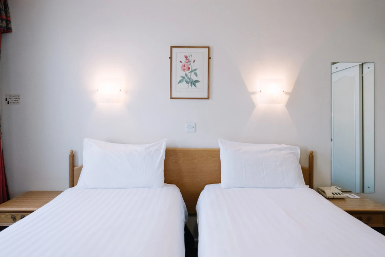 Apollo Hotel