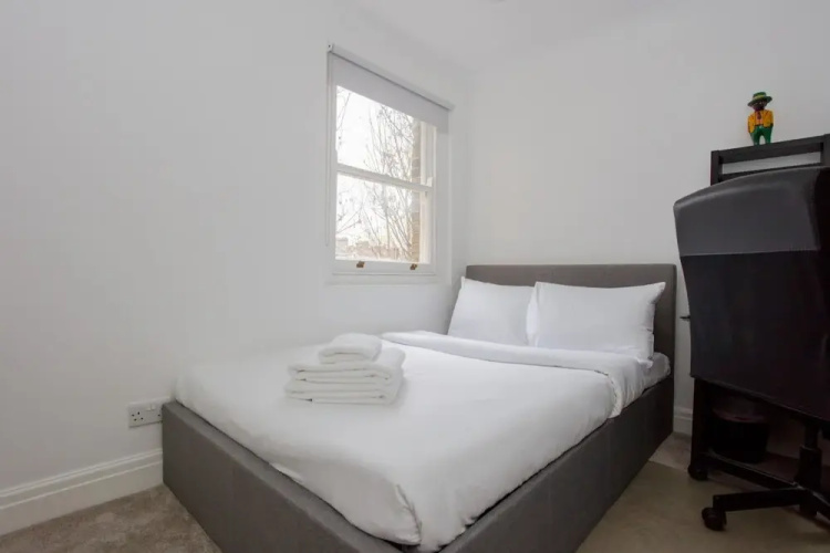 Homely 2 Bedroom Apartment in Maida Vale