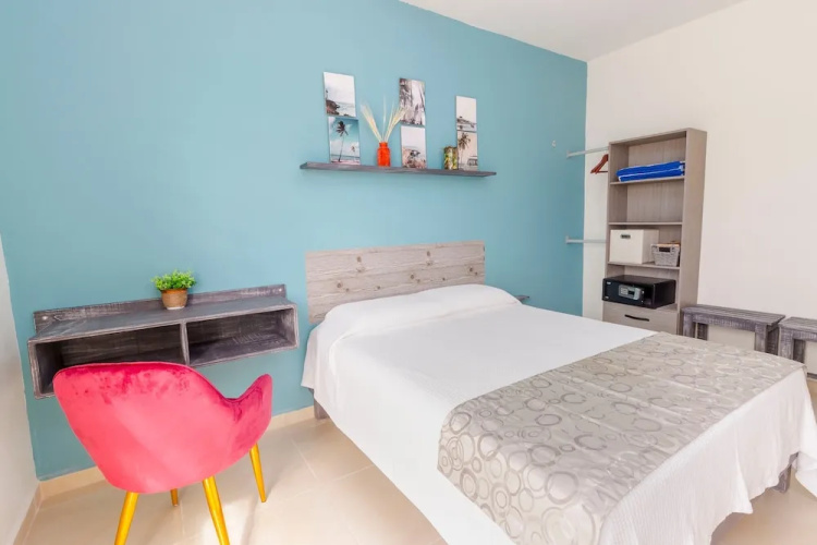 Breezy & Bright Full Apartment