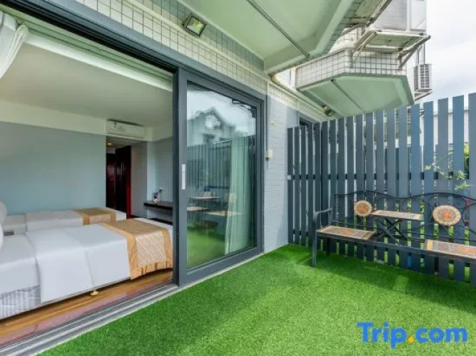 Standard Double room with balcony