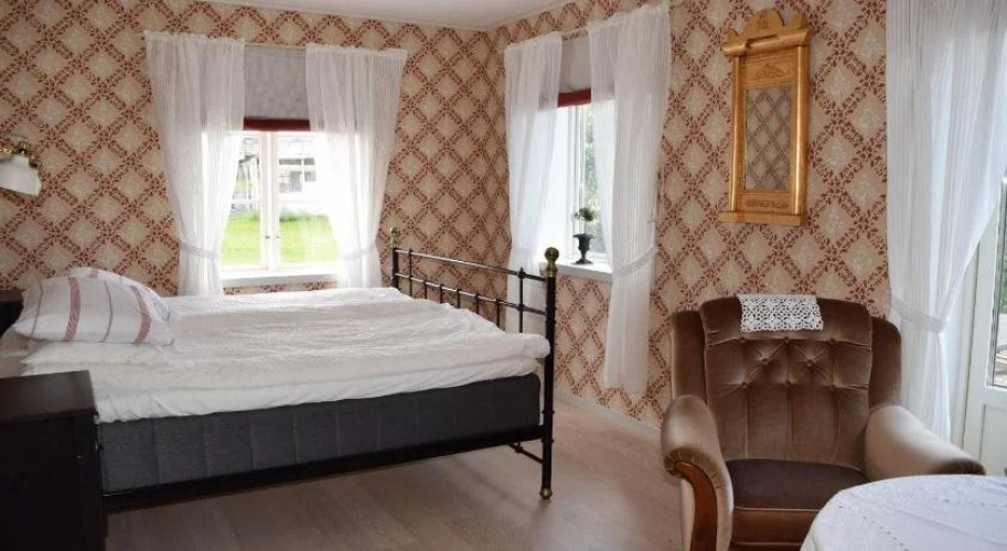 Vänneberga Gård Bed & Breakfast