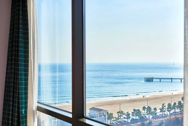 Deluxe Double room with partial sea view