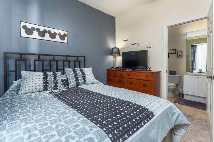 Windsor Palms Resort Condos by RHN