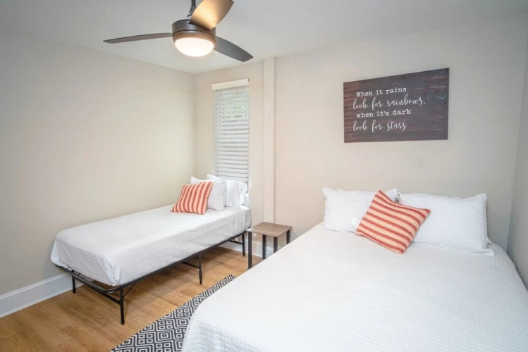 3 Bedrooms Cottage