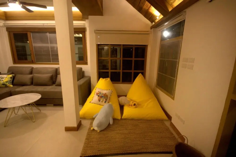 Nimman Pool Villa
