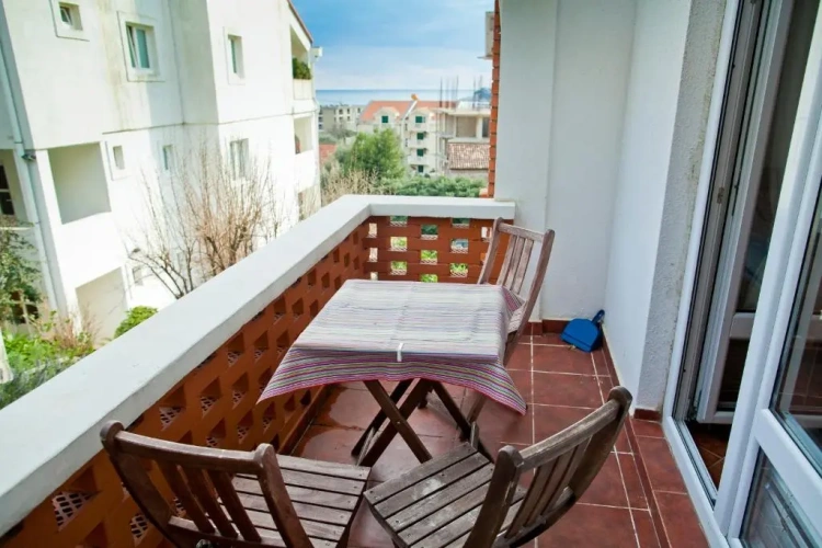 Studio with balcony