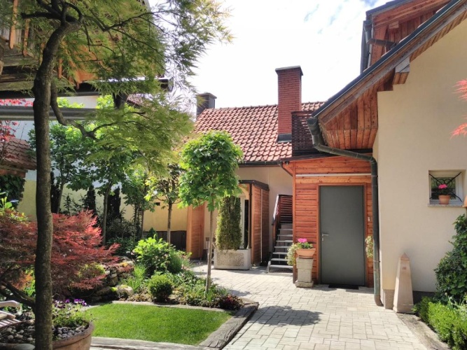 Double Apartment