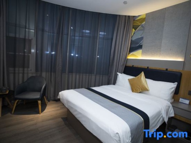 Standard Twin Family room