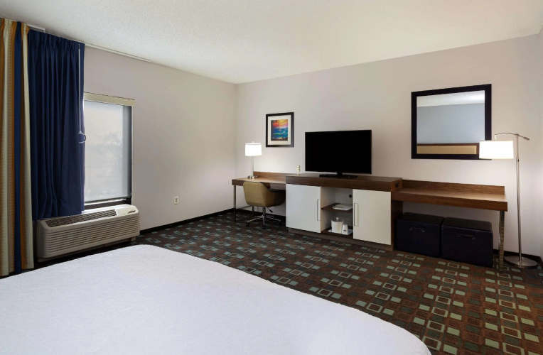 Hampton Inn Spring Hill