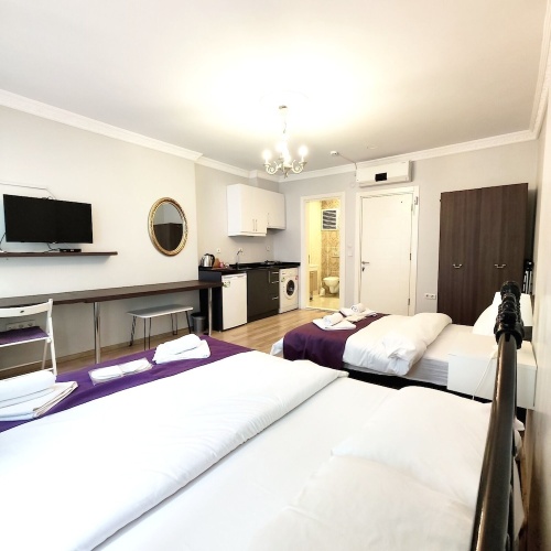 Standard Quadruple Family room