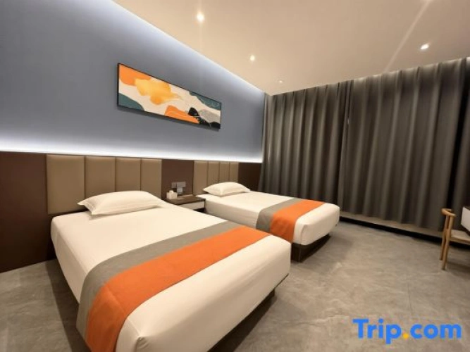 Standard Double room with view