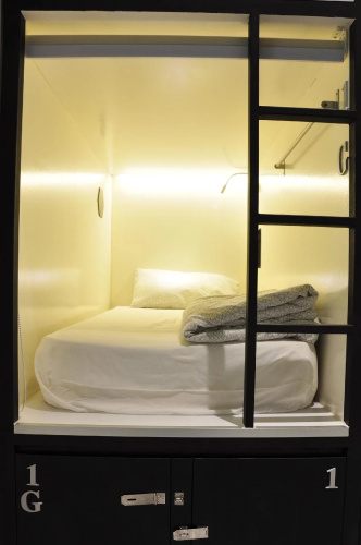 Beary Nice Pod Hostel