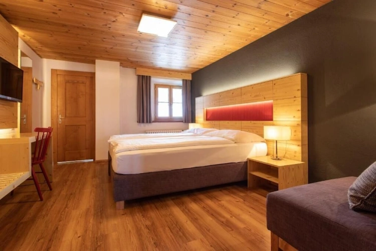 Standard Double room with view