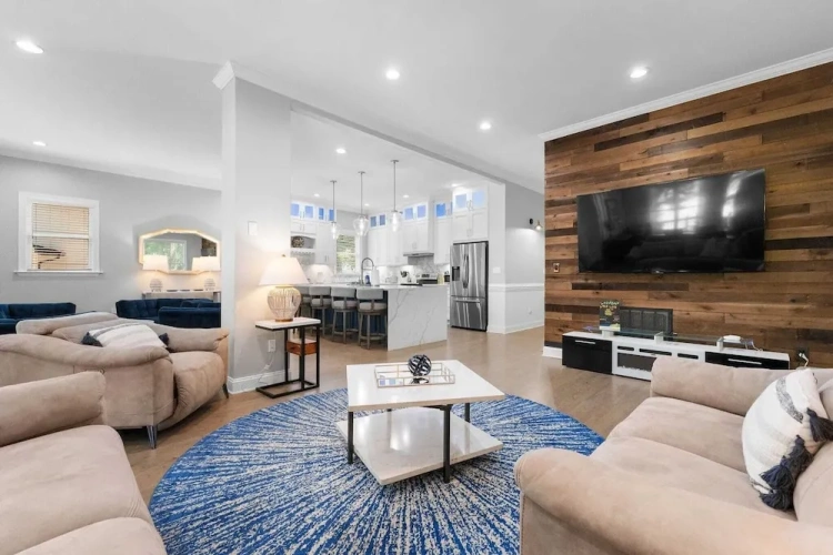 6 Bedrooms Cottage