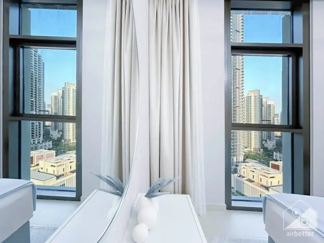 Luxurious 4B Balcony & Views Burjcrown Downtown