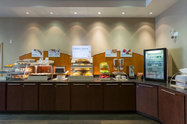 Holiday Inn Express & Suites Riverport Richmond photo 38