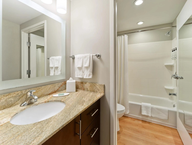 TownePlace Suites Orlando at Flamingo Crossings Western Entrance photo 8