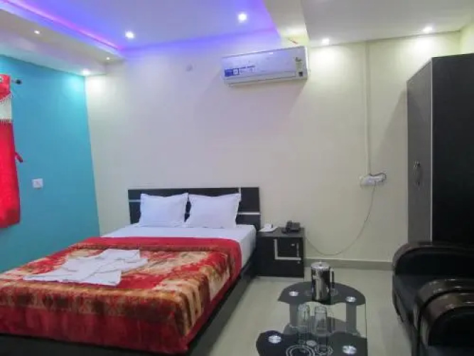 Hotelgangotri Inn