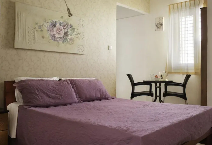 Loui Talpiot Hotel