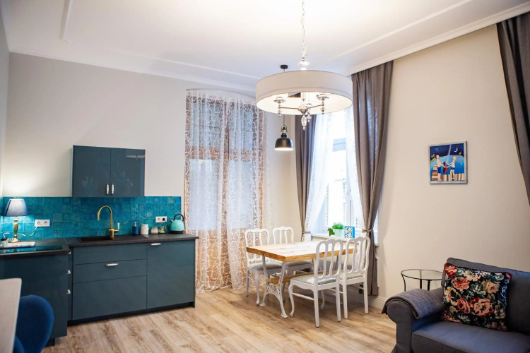 Cherry House Apartments