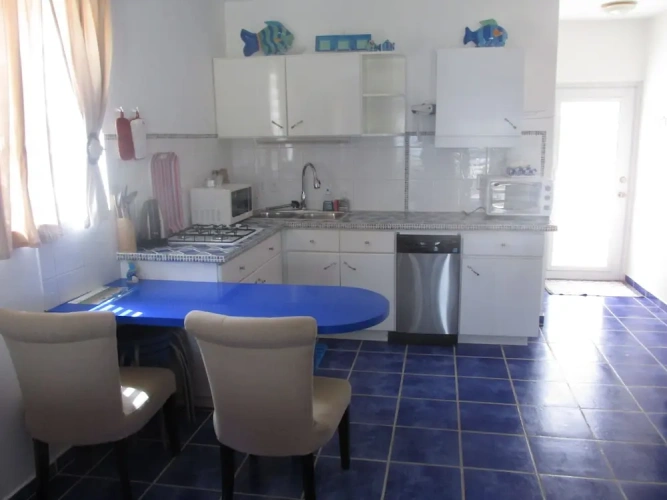 1 Bedroom Apartment with partial ocean view