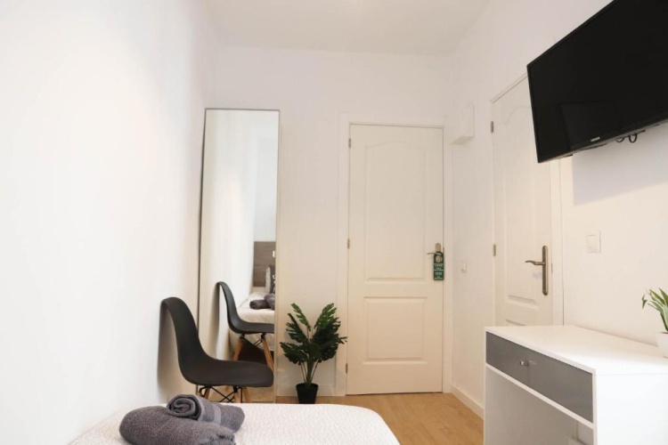 Deluxe Single room