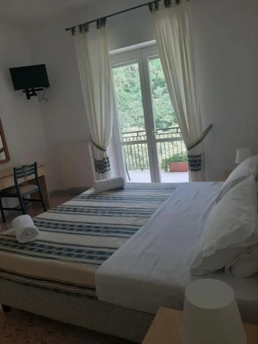 Classic Quadruple room