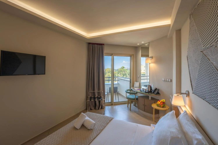 Emmantina Hotel
