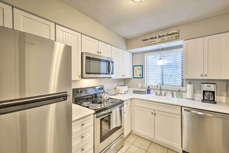2 Bedrooms Apartment