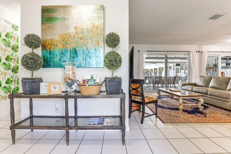 3 Bedrooms Cottage