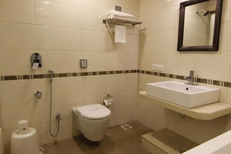 Platinum room