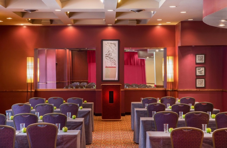 Pier 5 Hotel Baltimore, Curio Collection by Hilton photo 14