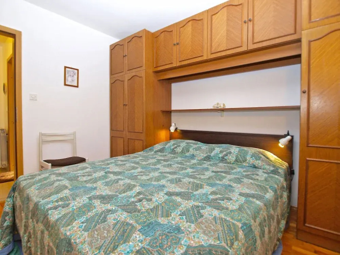 Apartment 1316