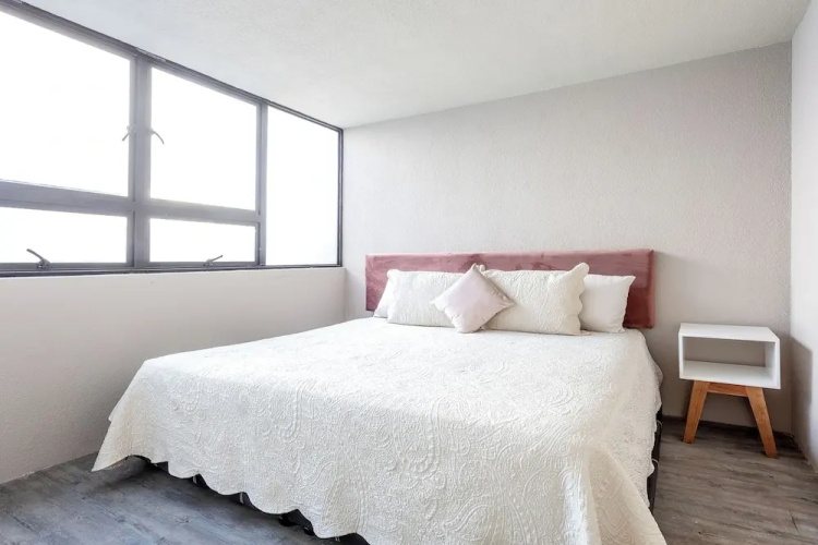 Stylish 2BR in Roma - Parking- Wifi- Sleeps 6
