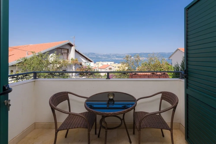 1 Bedroom Double Family Apartment with balcony and with sea view