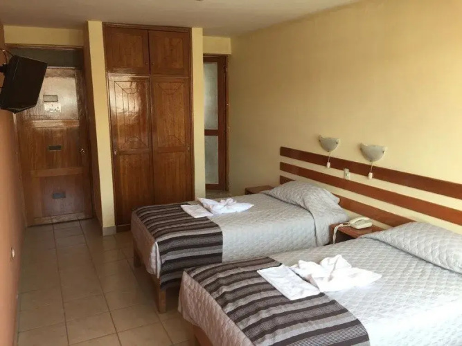 Yantra Hoteles I
