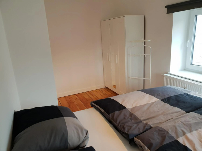 Apartment 28