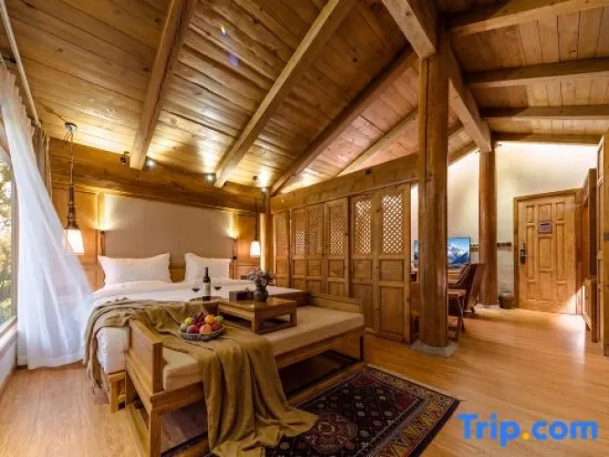 Family Suite with courtyard view