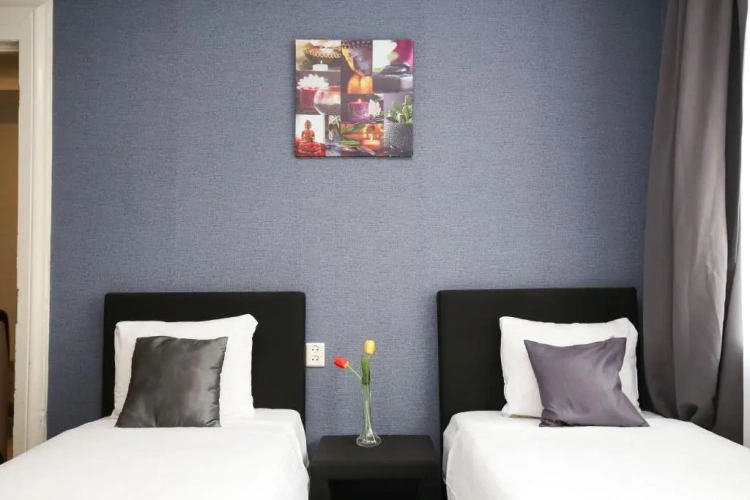 Twin room