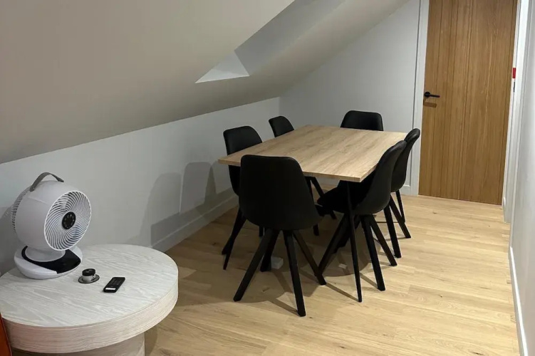 2-bed - Sleeps 6 - Pet Friendly With Free Parking